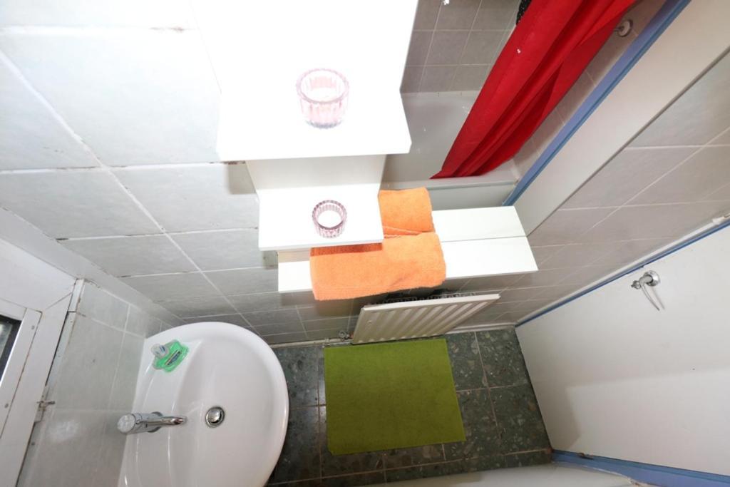 Cosy 3 Bed Apt, Old Truman Brewery! Brick Lane, London, E1 Exterior photo