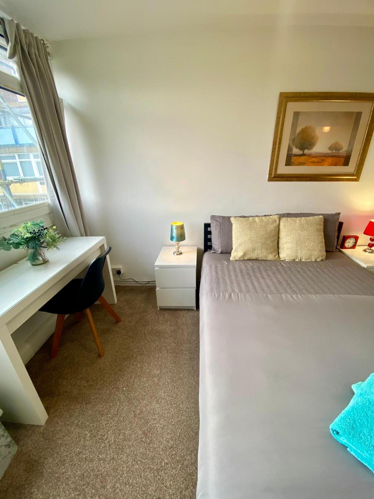 Cosy 3 Bed Apt, Old Truman Brewery! Brick Lane, London, E1 Exterior photo