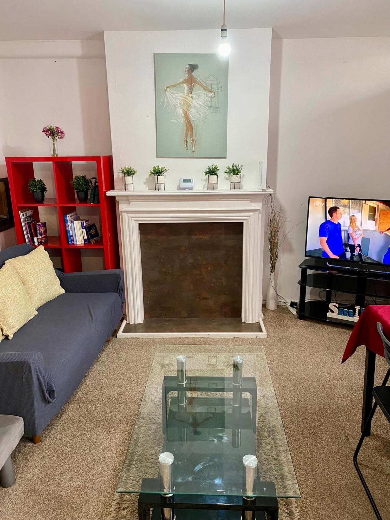 Cosy 3 Bed Apt, Old Truman Brewery! Brick Lane, London, E1 Exterior photo